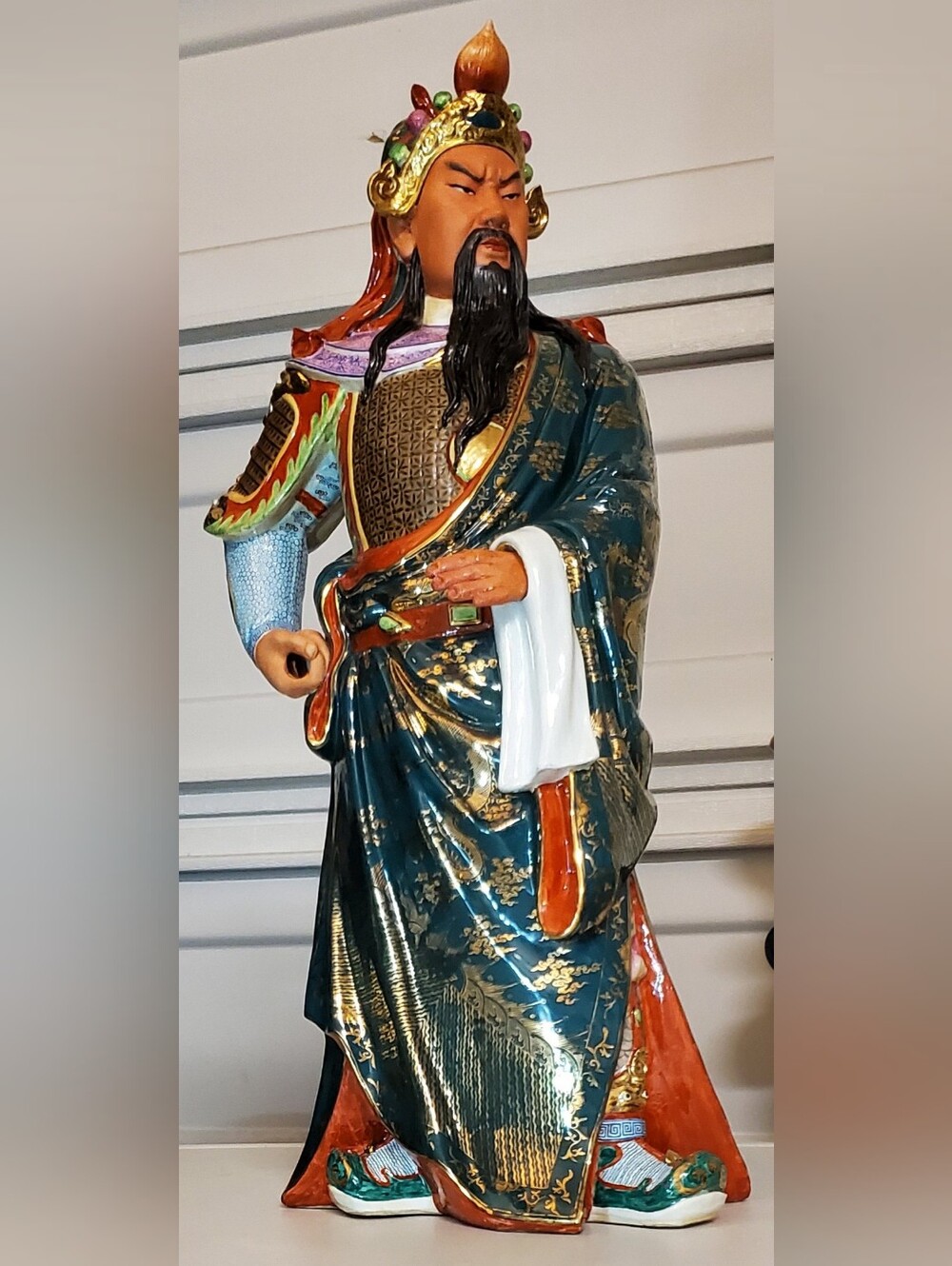 ( 27” Tall) Vintage Guan Yuo Chinese Warrior Statue God Wealth Righteousness